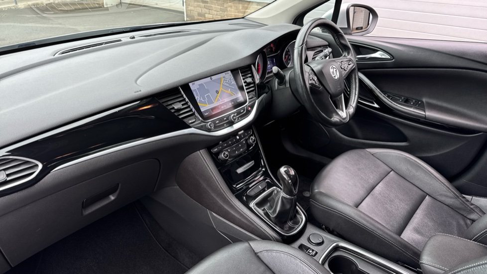Vauxhall Astra 1.4T 16V 150 Elite Nav 5dr Petrol Hatchback - Image 9