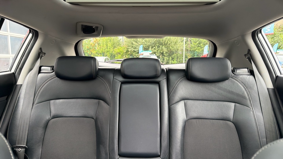 Kia Sportage 1.7 CRDi ISG 2 5dr Diesel Estate - Image 15