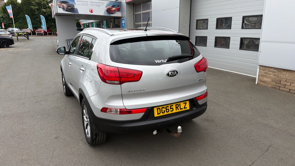 Kia Sportage 1.7 CRDi ISG 2 5dr Diesel Estate - Image 28