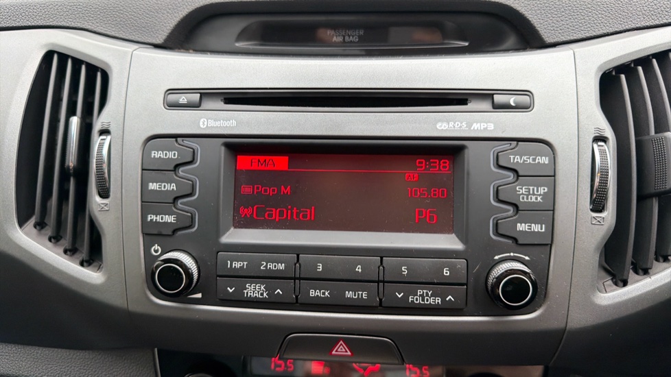 Kia Sportage 1.7 CRDi ISG 2 5dr Diesel Estate - Image 36