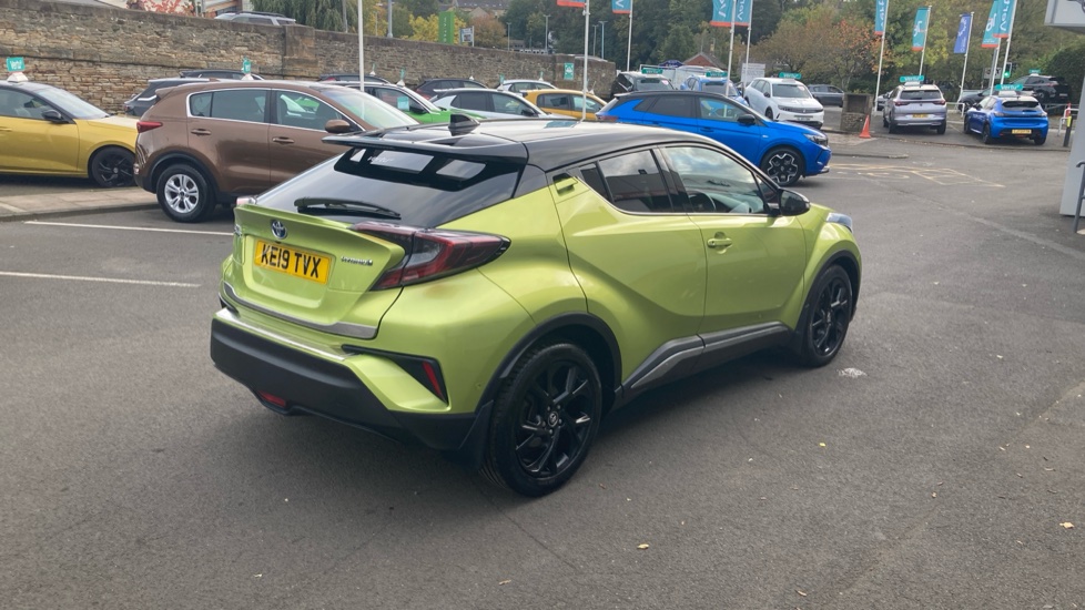 Toyota C-HR 1.8 Hybrid Lime Edition 5dr CVT Hybrid Hatchback - Image 25