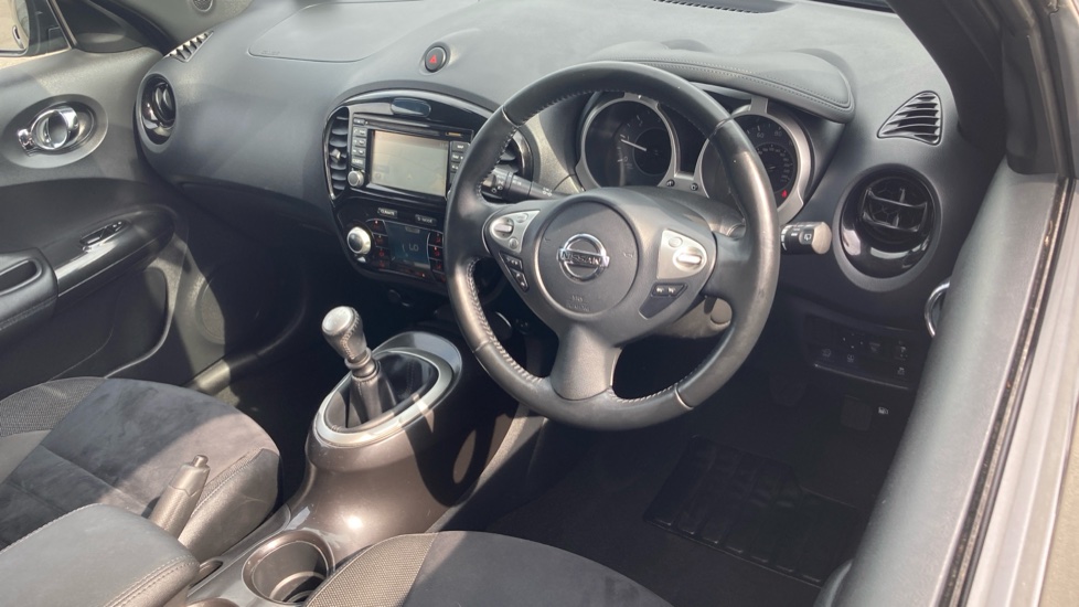 Nissan Juke 1.5 dCi Bose Personal Edition 5dr Diesel Hatchback - Image 11