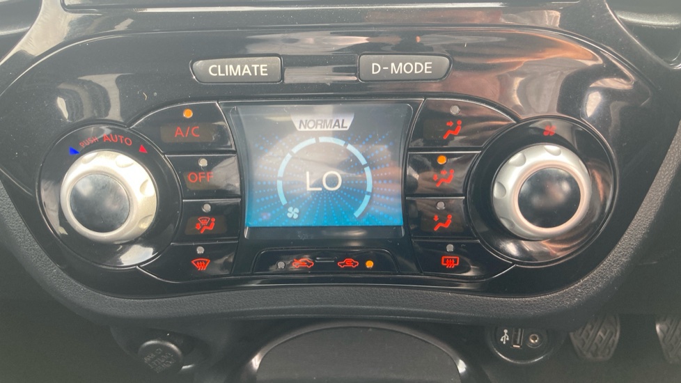 Nissan Juke 1.5 dCi Bose Personal Edition 5dr Diesel Hatchback - Image 31