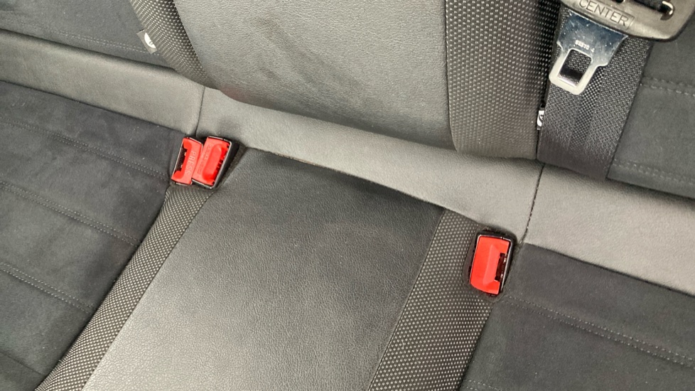 Nissan Juke 1.6 N-Connecta 5dr Xtronic Petrol Hatchback - Image 17