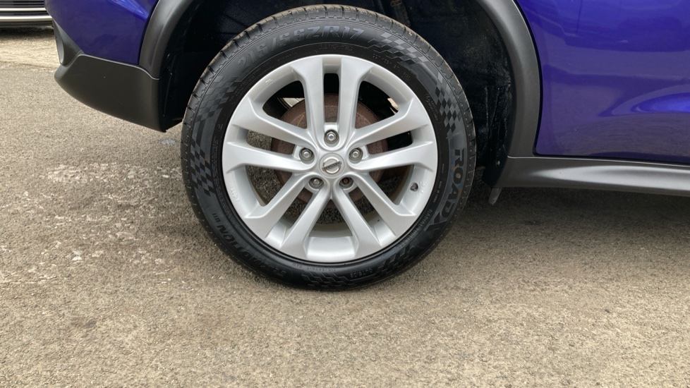 Nissan Juke 1.6 N-Connecta 5dr Xtronic Petrol Hatchback - Image 36