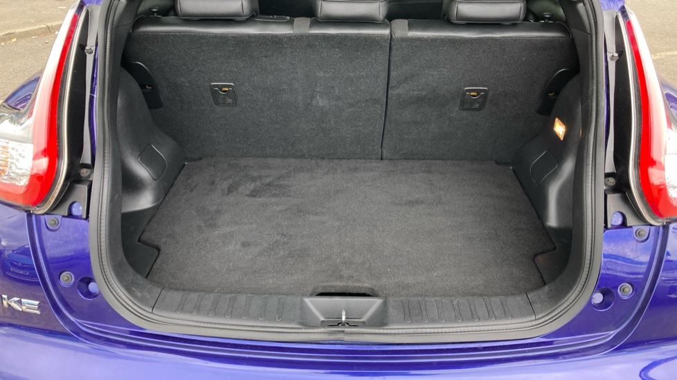 Nissan Juke 1.6 N-Connecta 5dr Xtronic Petrol Hatchback - Image 39