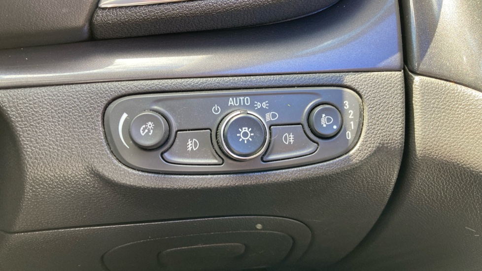 Vauxhall Mokka X 1.4T ecoTEC Elite Nav 5dr Petrol Hatchback - Image 24