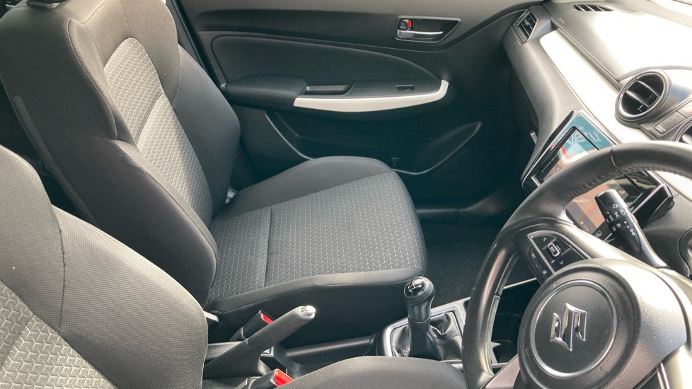 Suzuki Swift 1.0 Boosterjet SZ-T 5dr Petrol Hatchback - Image 14