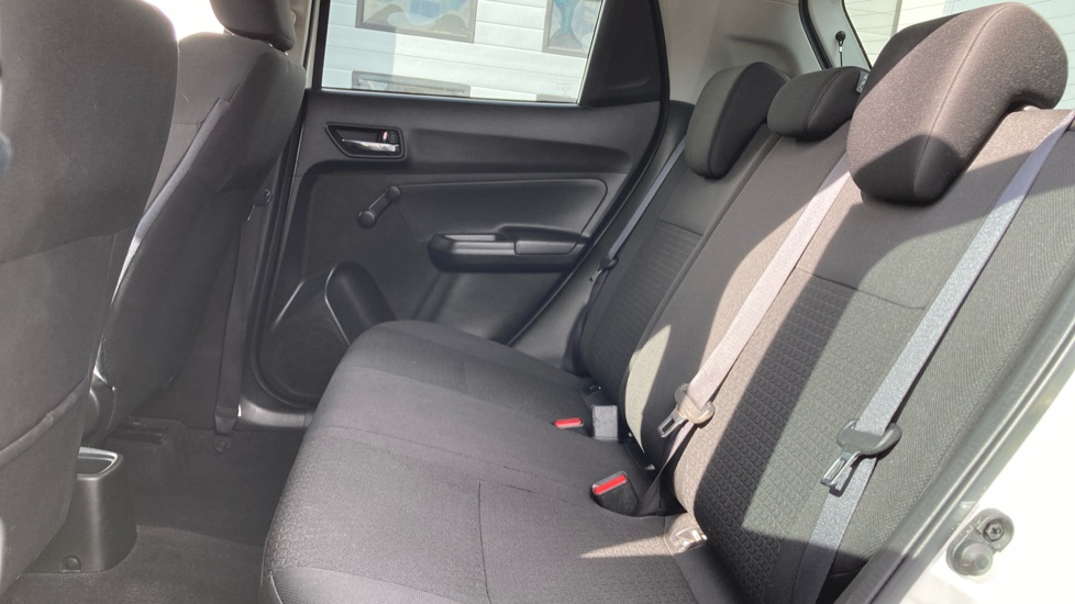 Suzuki Swift 1.0 Boosterjet SZ-T 5dr Petrol Hatchback - Image 16