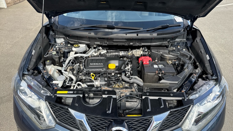 Nissan X-Trail 1.6 dCi Tekna 5dr 4WD Diesel Station Wagon - Image 8