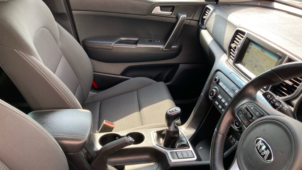 Kia Sportage 2.0 CRDi KX-2 5dr Diesel Estate - Image 14