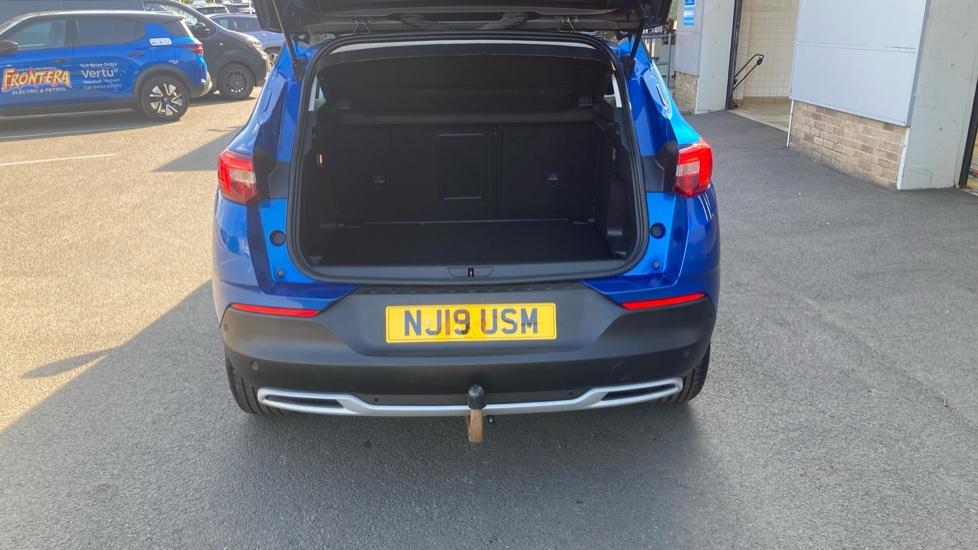 Vauxhall Grandland X 1.2 Turbo Sport Nav 5dr Petrol Hatchback - Image 4
