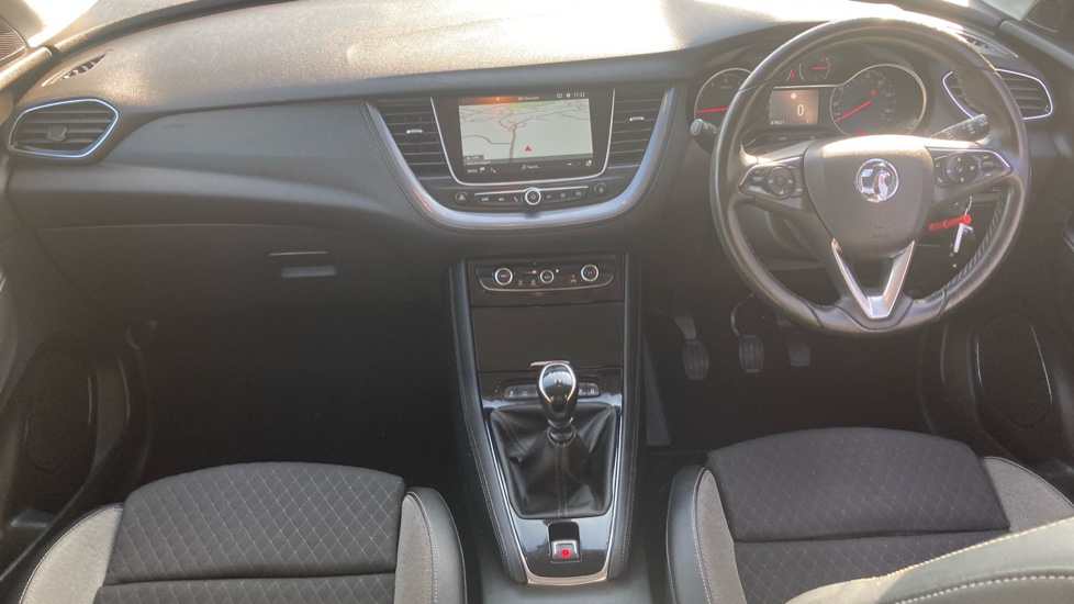 Vauxhall Grandland X 1.2 Turbo Sport Nav 5dr Petrol Hatchback - Image 10