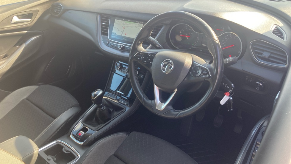 Vauxhall Grandland X 1.2 Turbo Sport Nav 5dr Petrol Hatchback - Image 11