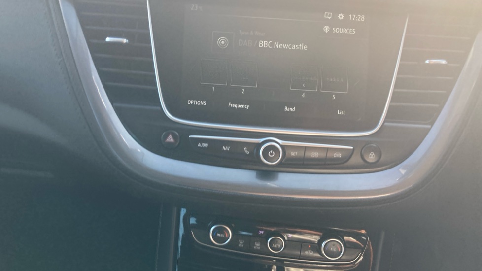 Vauxhall Grandland X 1.2 Turbo Sport Nav 5dr Petrol Hatchback - Image 27