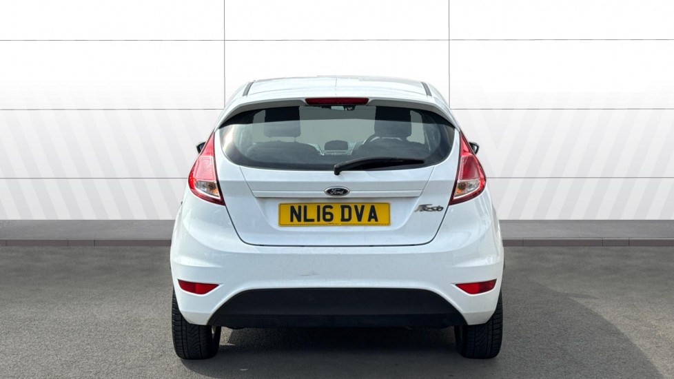 Ford Fiesta 1.25 82 Zetec 5dr Petrol Hatchback - Image 6