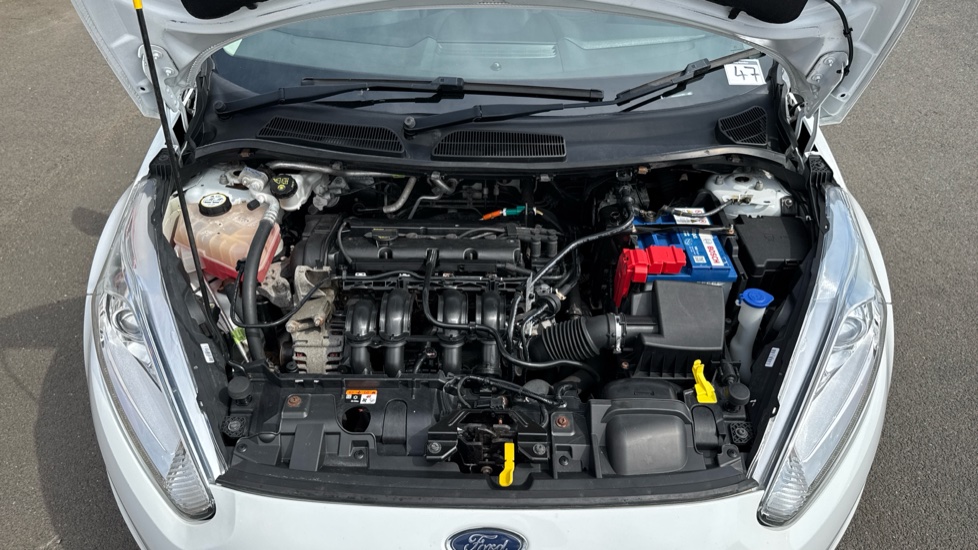 Ford Fiesta 1.25 82 Zetec 5dr Petrol Hatchback - Image 8