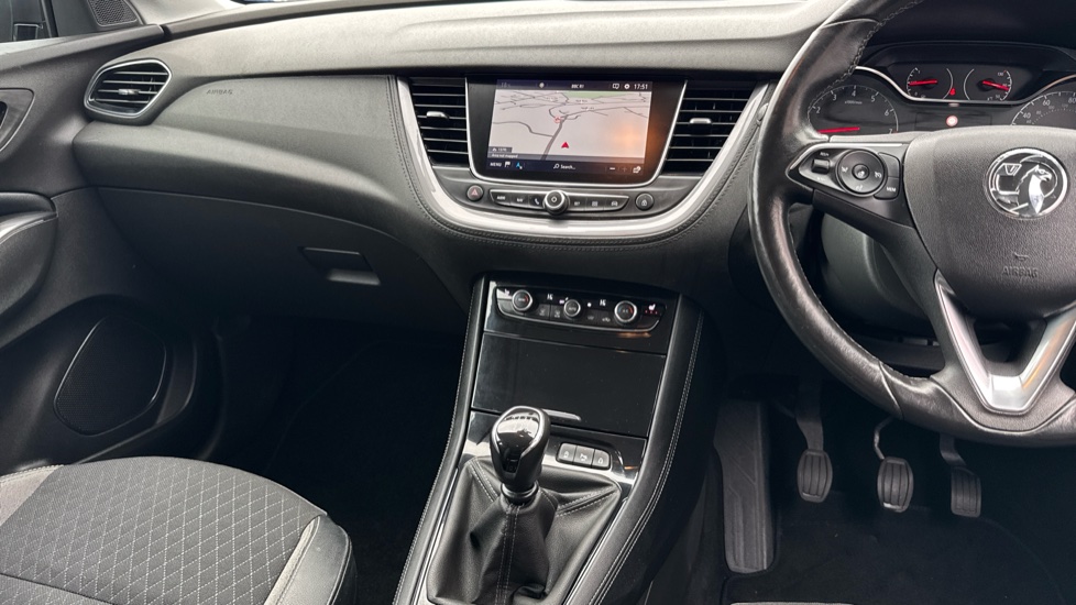 Vauxhall Grandland X 1.2 Turbo Sport Nav 5dr Petrol Hatchback - Image 14