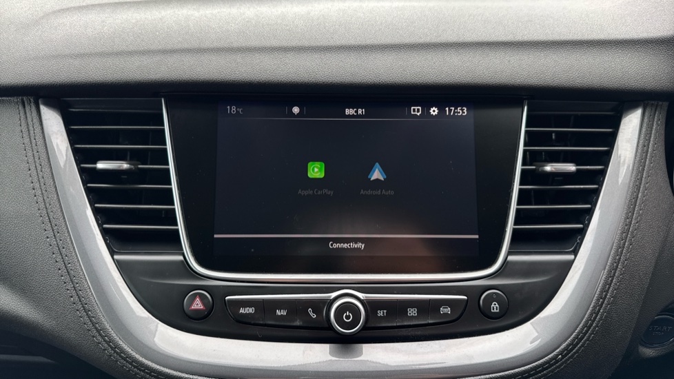Vauxhall Grandland X 1.2 Turbo Sport Nav 5dr Petrol Hatchback - Image 22