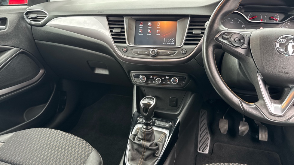 Vauxhall Crossland X 1.2T [130] Elite 5dr [Start Stop] Petrol Hatchback - Image 14