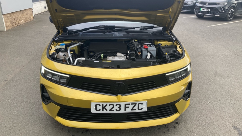 Vauxhall Astra 1.2 Turbo 130 GS 5dr Petrol Hatchback - Image 8