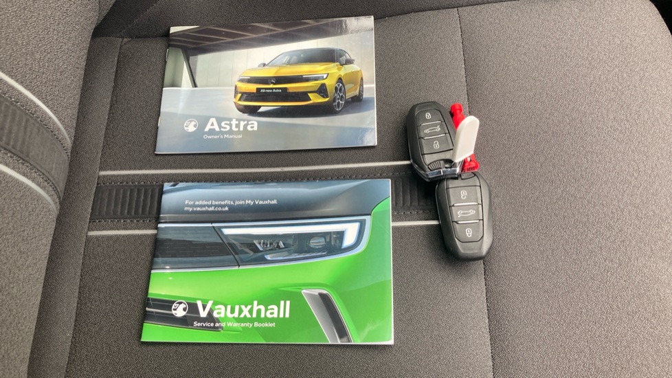 Vauxhall Astra 1.2 Turbo 130 GS 5dr Petrol Hatchback - Image 19