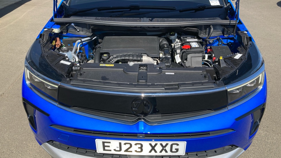 Vauxhall Grandland 1.2 Turbo Ultimate 5dr Auto Petrol Hatchback - Image 8