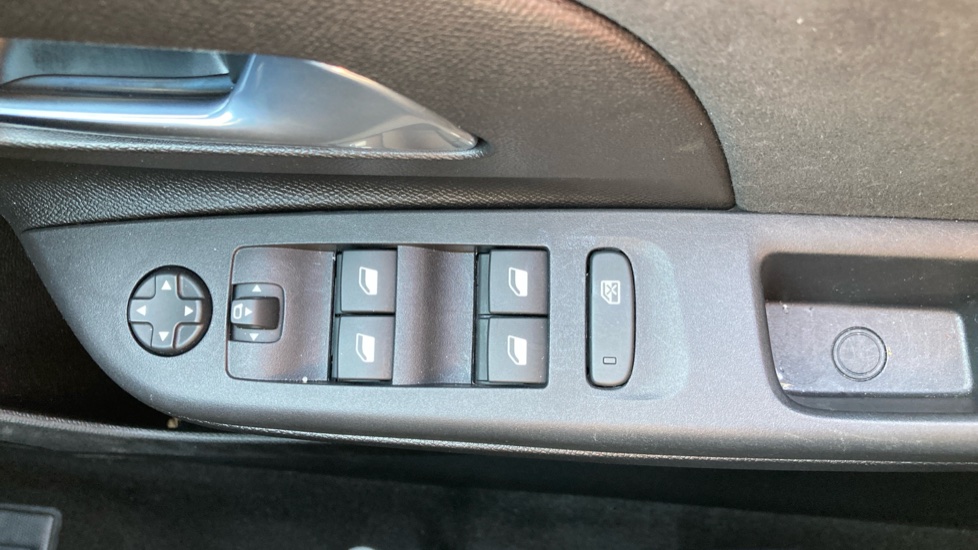 Vauxhall Corsa 1.2 Turbo Ultimate [Intelli-LED] 5dr Auto Petrol Hatchback - Image 25