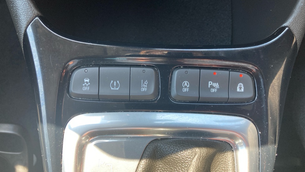 Vauxhall Crossland 1.2 Turbo [130] Ultimate 5dr Auto Petrol Hatchback - Image 33
