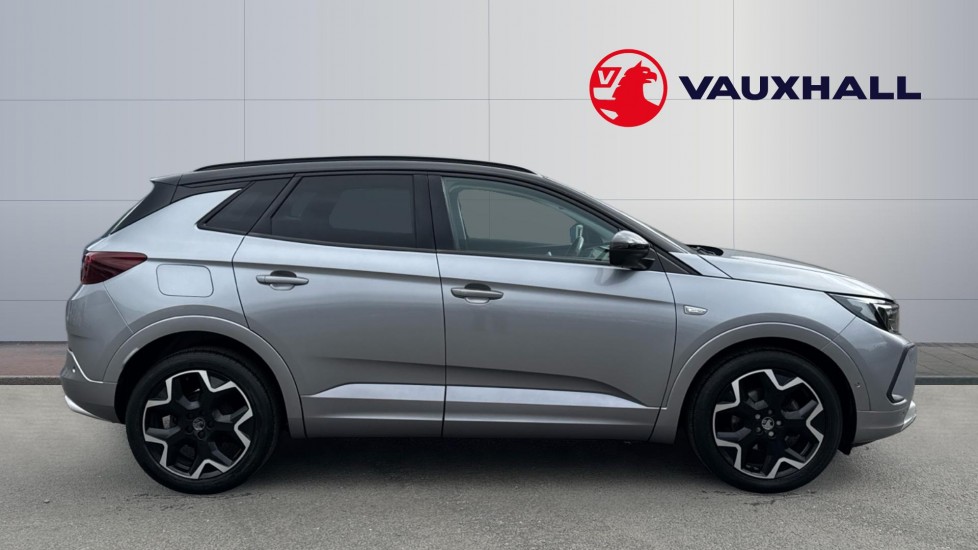 Vauxhall Grandland 1.2 Turbo Ultimate 5dr Petrol Hatchback - Image 5