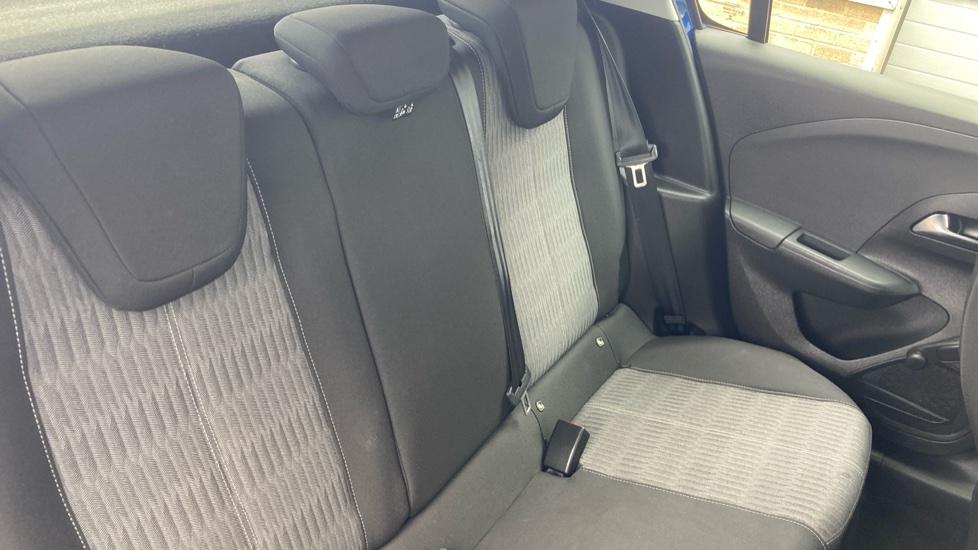 Vauxhall Corsa 1.2 Turbo SE 5dr Petrol Hatchback - Image 32