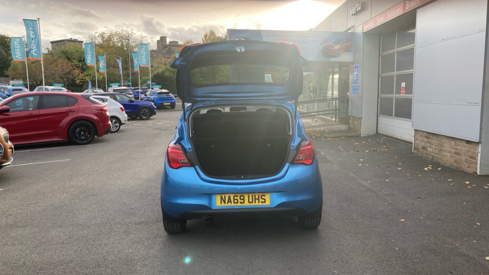 Vauxhall Corsa 1.4 [75] Griffin 5dr Petrol Hatchback - Image 4