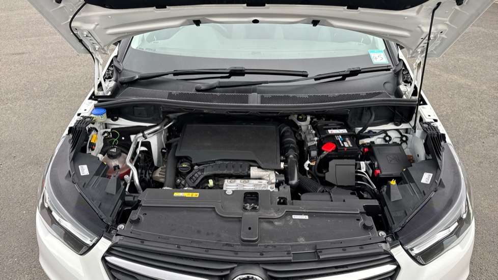 Vauxhall Grandland X 1.2 Turbo SRi Nav 5dr Petrol Hatchback - Image 8