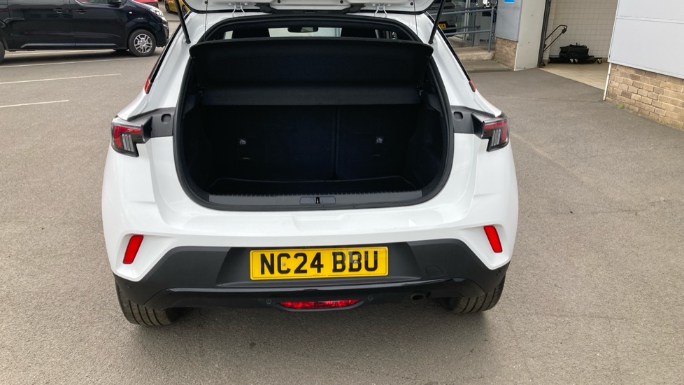 Vauxhall Mokka 1.2 Turbo 100 GS  5dr Petrol Hatchback - Image 4