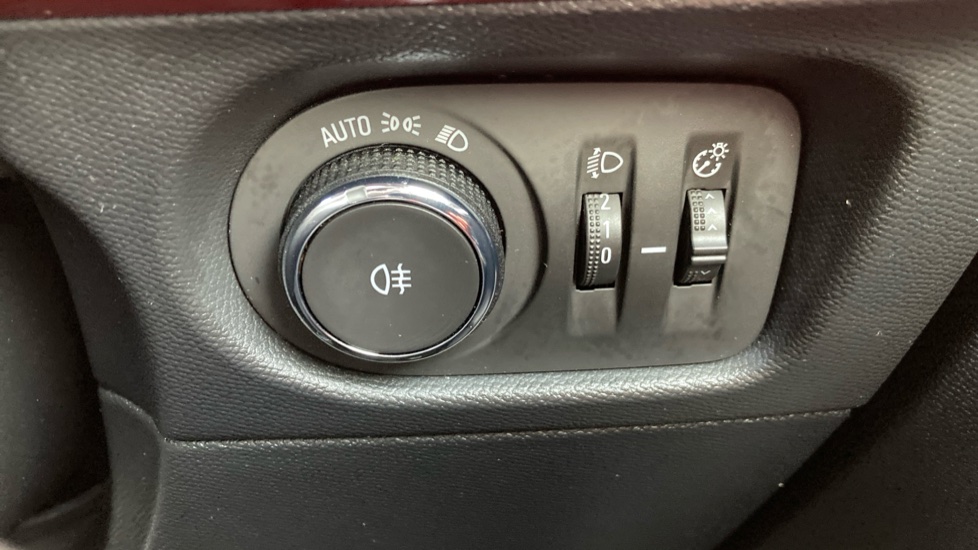 Vauxhall Mokka 1.2 Turbo 100 GS  5dr Petrol Hatchback - Image 37