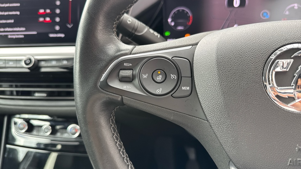 Vauxhall Grandland 1.2 Turbo Ultimate 5dr Petrol Hatchback - Image 28