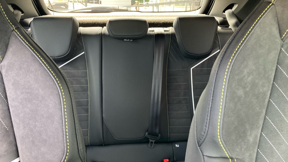 Vauxhall Mokka 207kW GSE 54kWh 5dr Auto Electric Hatchback - Image 15
