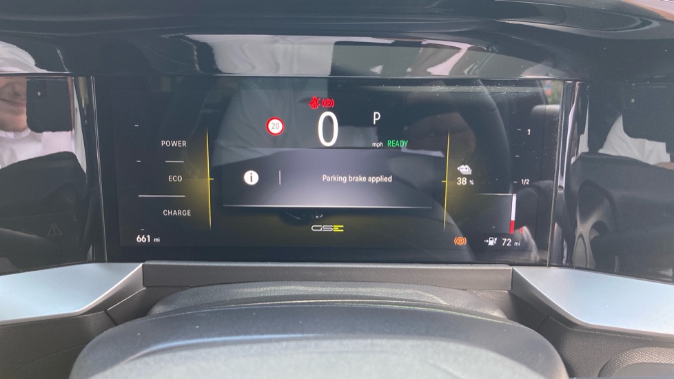 Vauxhall Mokka 207kW GSE 54kWh 5dr Auto Electric Hatchback - Image 18