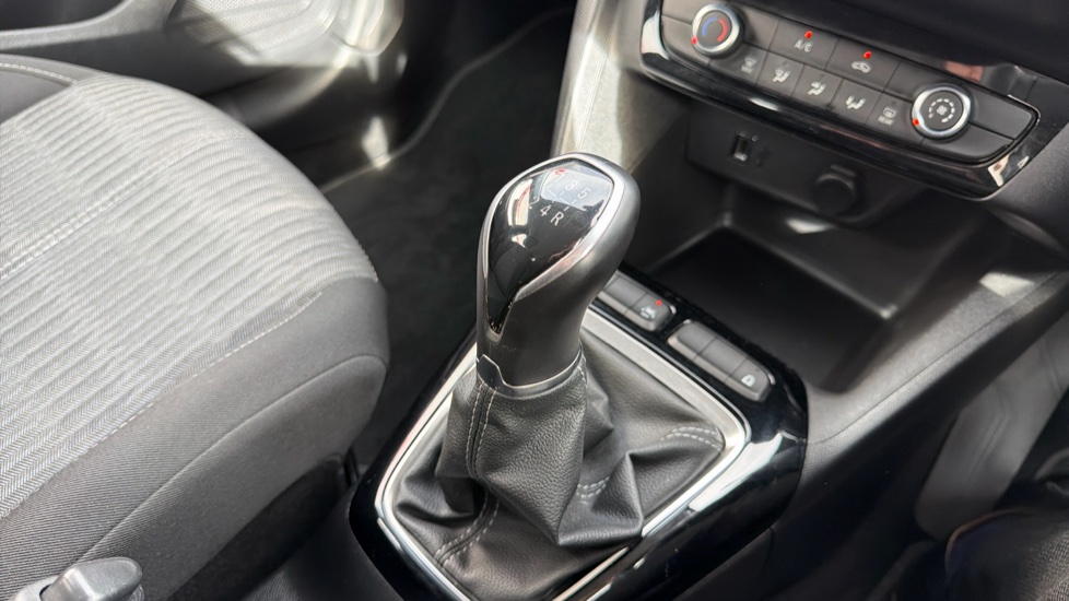 Vauxhall Corsa 1.2 Design 5dr Petrol Hatchback - Image 13