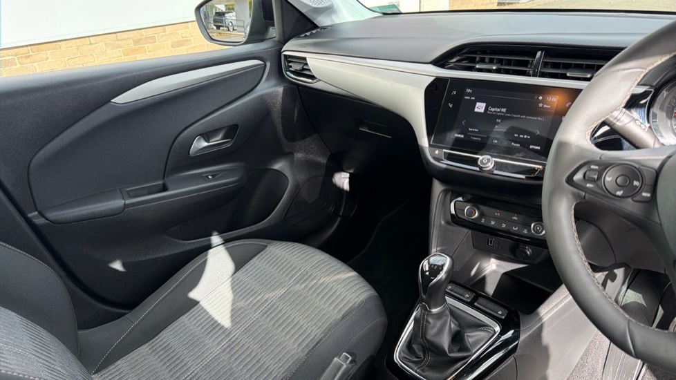 Vauxhall Corsa 1.2 Design 5dr Petrol Hatchback - Image 14