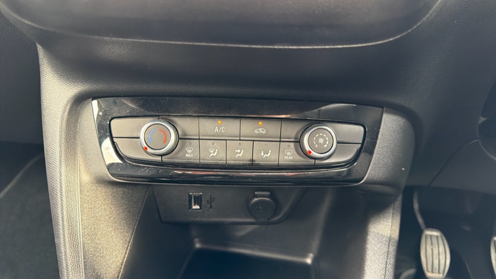 Vauxhall Corsa 1.2 Design 5dr Petrol Hatchback - Image 23