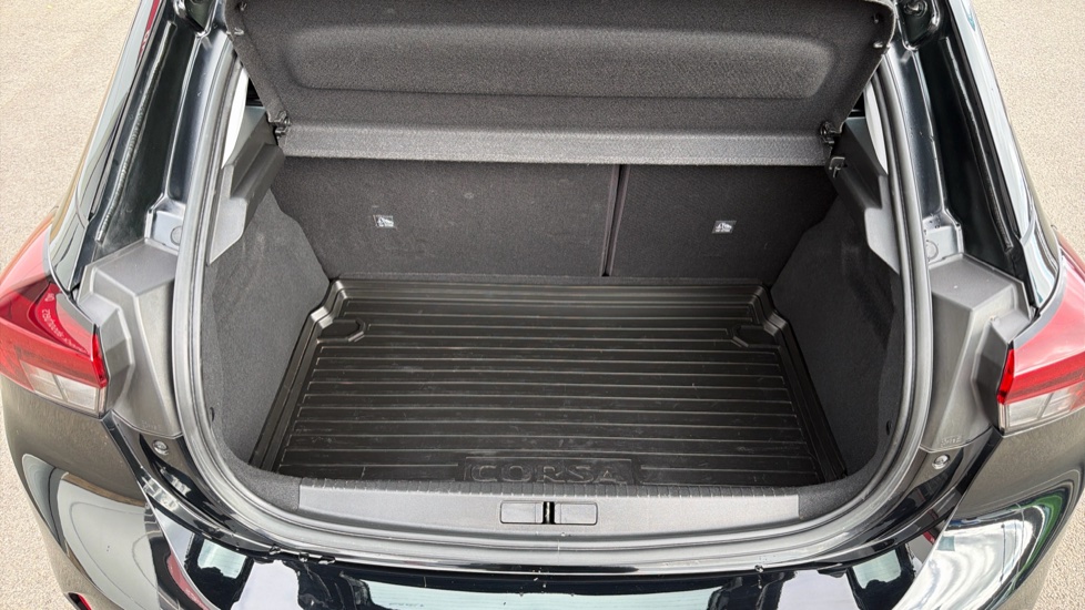 Vauxhall Corsa 1.2 Design 5dr Petrol Hatchback - Image 30