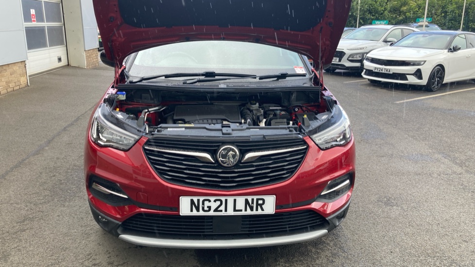 Vauxhall Grandland X 1.2 Turbo Griffin Edition 5dr Petrol Hatchback - Image 8