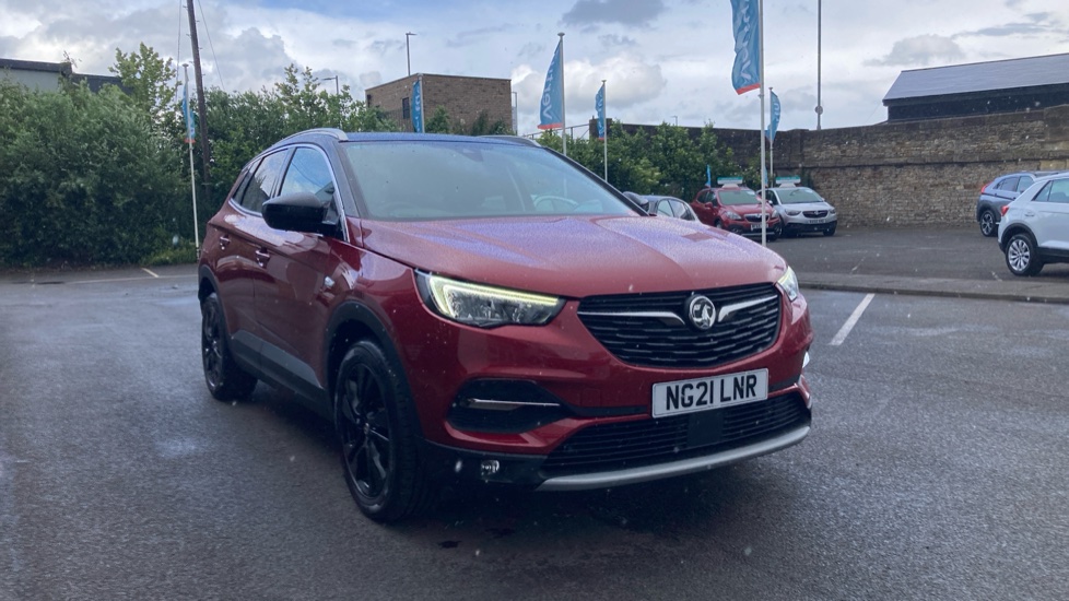 Vauxhall Grandland X 1.2 Turbo Griffin Edition 5dr Petrol Hatchback - Image 21