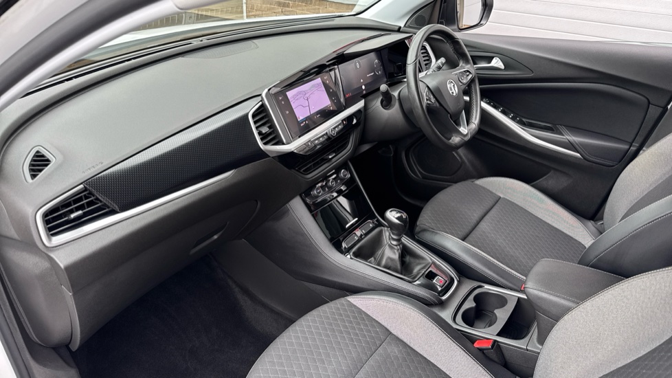 Vauxhall Grandland 1.2 Turbo GS Line 5dr Petrol Hatchback - Image 9