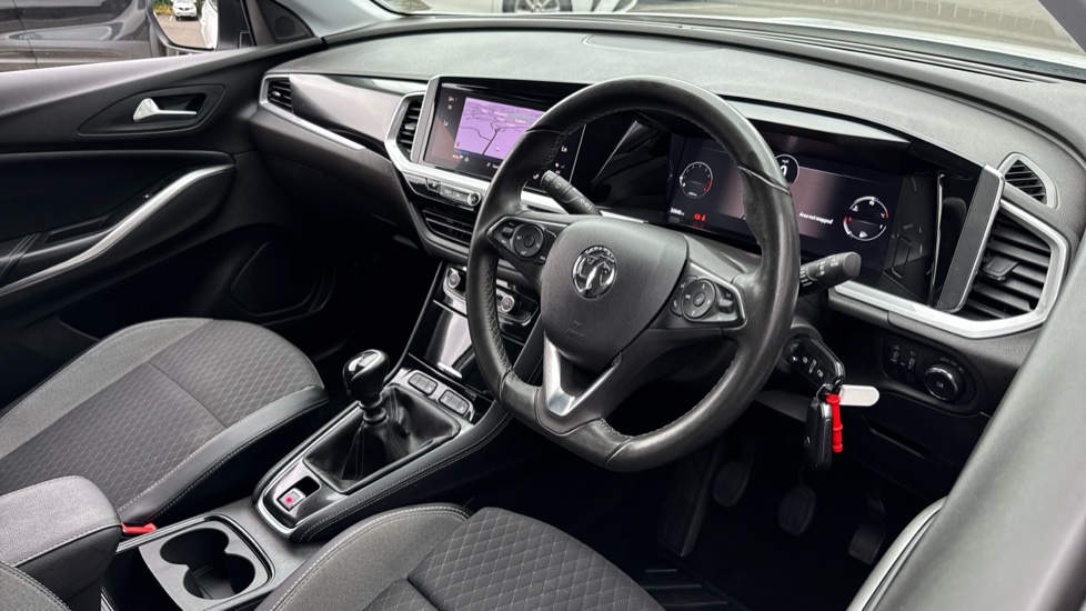 Vauxhall Grandland 1.2 Turbo GS Line 5dr Petrol Hatchback - Image 11