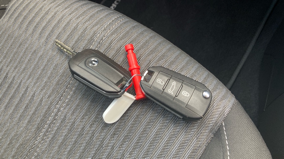 Vauxhall Corsa 1.2 SE Edition 5dr Petrol Hatchback - Image 20