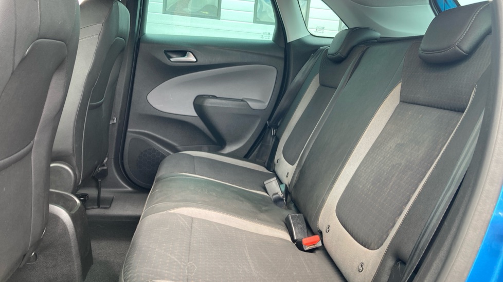 Vauxhall Crossland X 1.2 [83] Elite 5dr Petrol Hatchback - Image 16