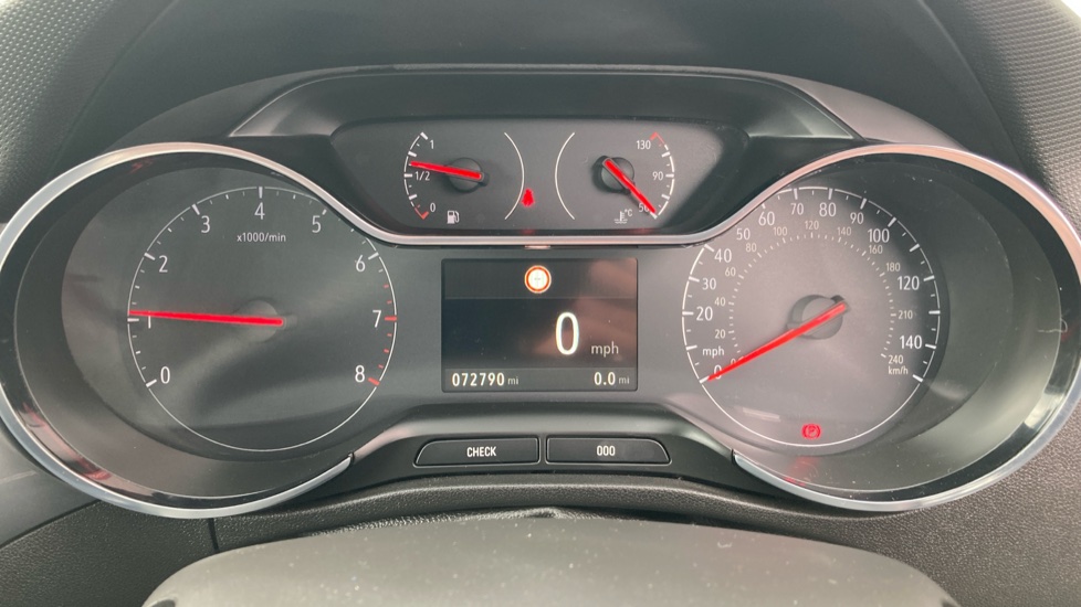 Vauxhall Crossland X 1.2 [83] Elite 5dr Petrol Hatchback - Image 18