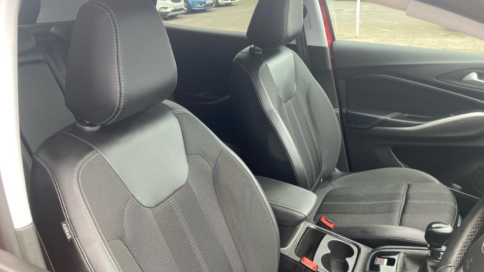 Vauxhall Grandland 1.2 Turbo GS 5dr Petrol Hatchback - Image 42